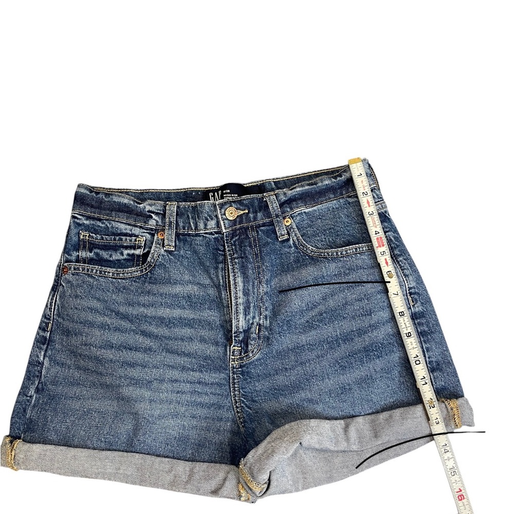 GAP Women's Blue Jean Shorts - Picture 5 of 6